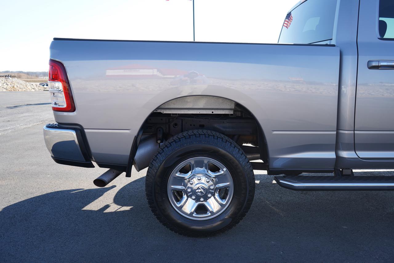 RAM 2500 Big Horn 4x4 Crew Cab 6'4" Box 2019