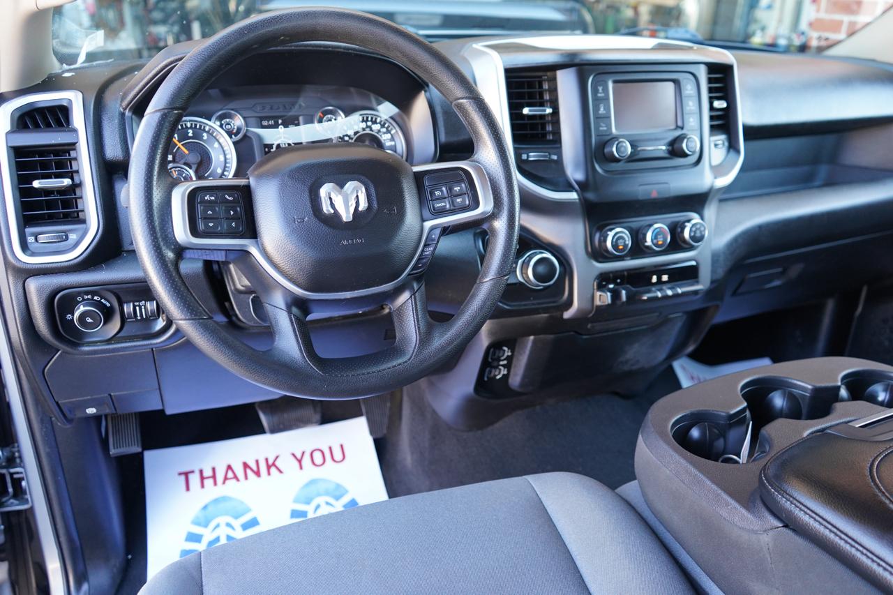 RAM 2500 Big Horn 4x4 Crew Cab 6'4" Box 2019