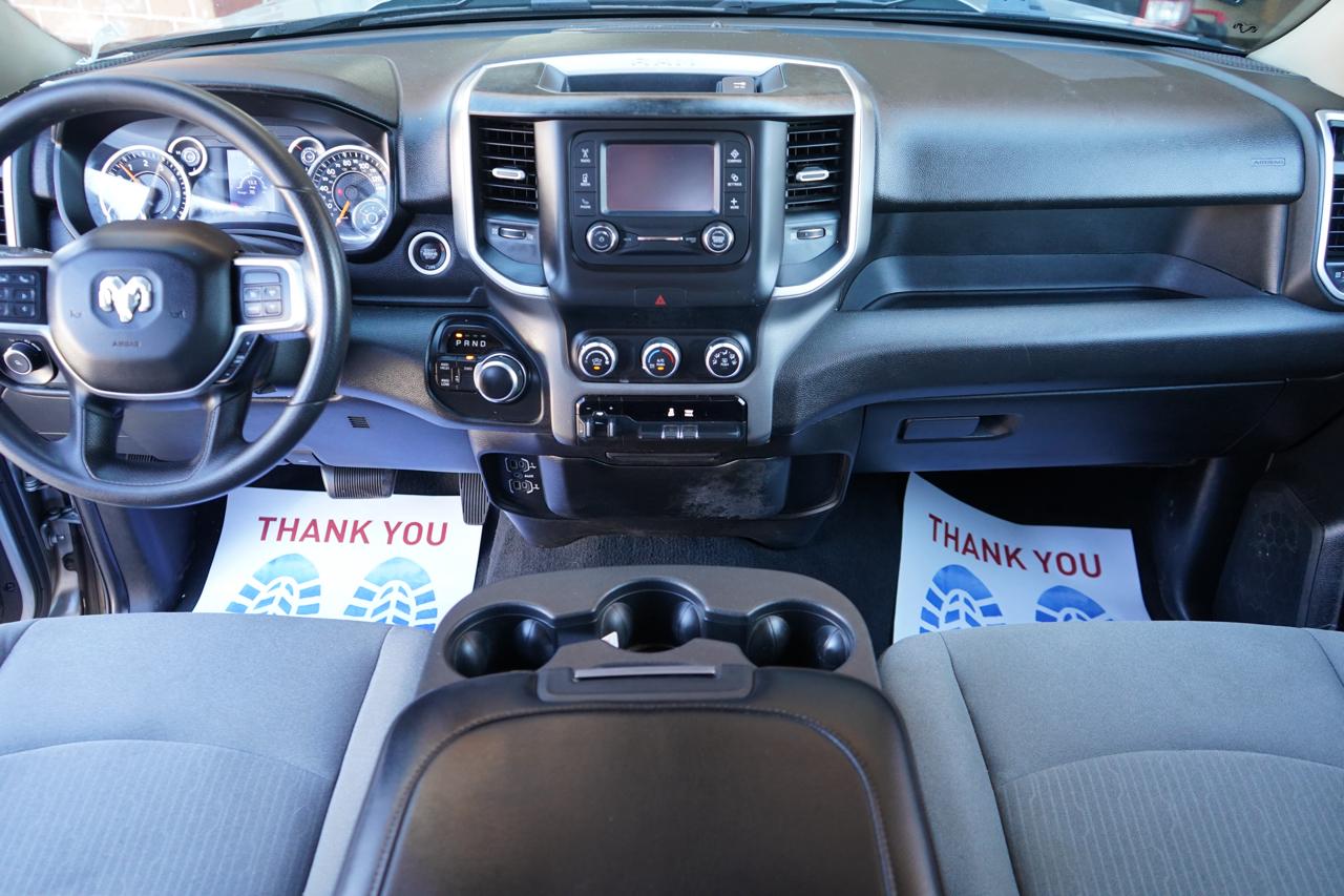 RAM 2500 Big Horn 4x4 Crew Cab 6'4" Box 2019