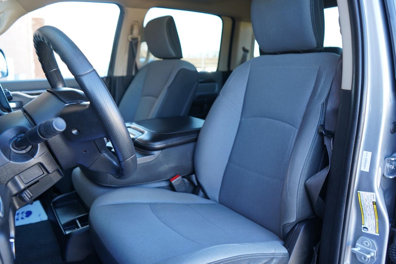 RAM 2500 Big Horn 4x4 Crew Cab 6'4" Box 2019