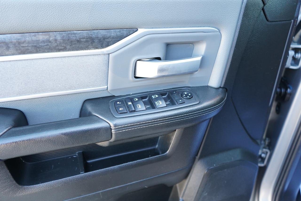 RAM 2500 Big Horn 4x4 Crew Cab 6'4" Box 2019