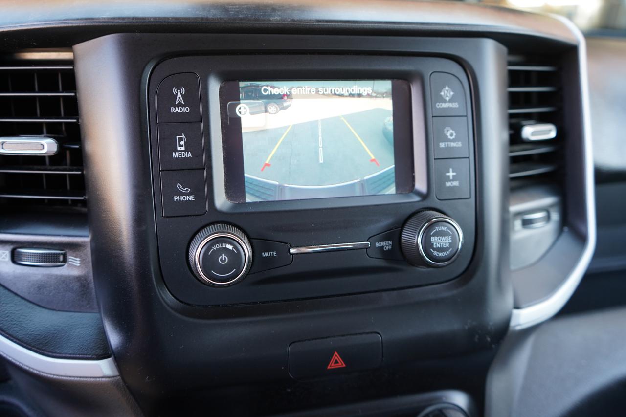 RAM 2500 Big Horn 4x4 Crew Cab 6'4" Box 2019