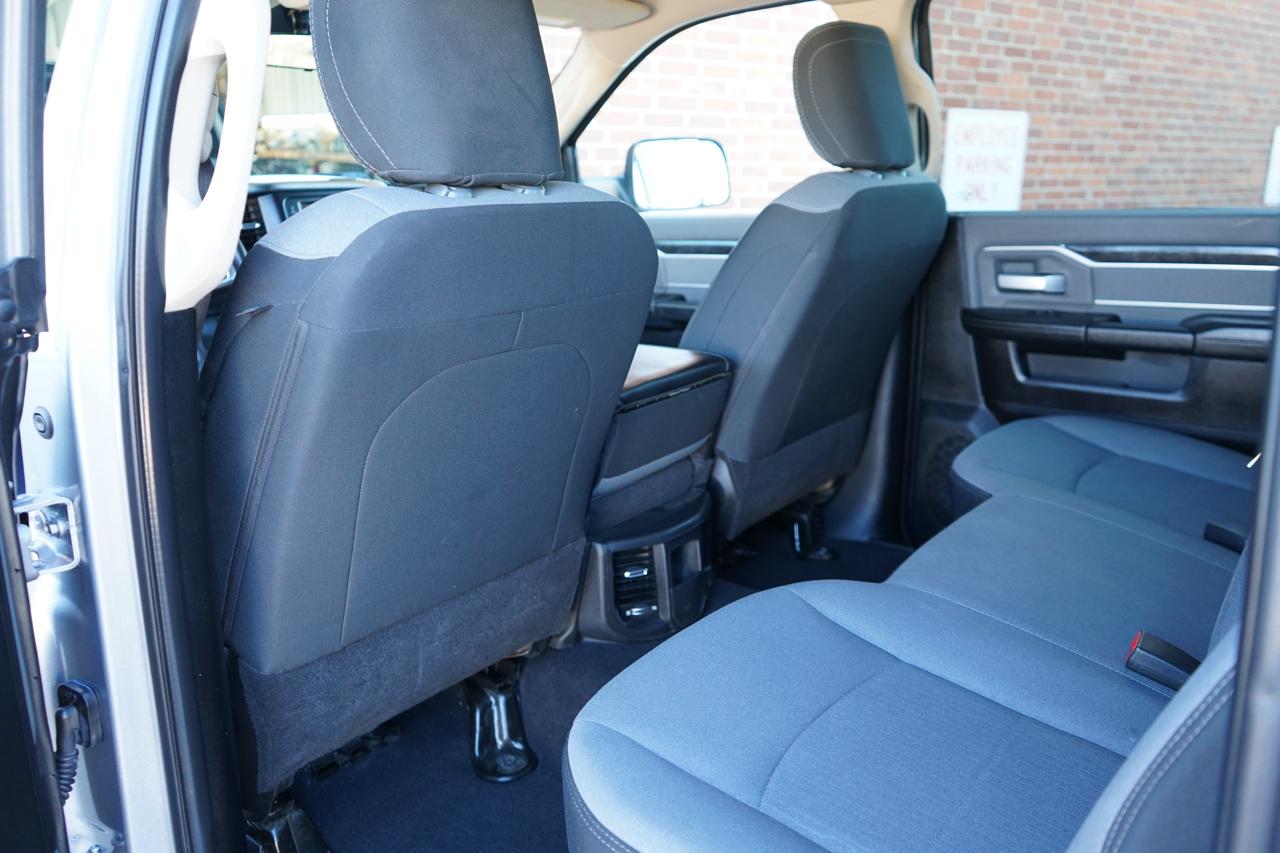 RAM 2500 Big Horn 4x4 Crew Cab 6'4" Box 2019