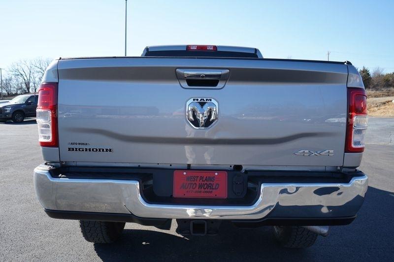 RAM 2500 Big Horn 4x4 Crew Cab 6'4" Box 2019