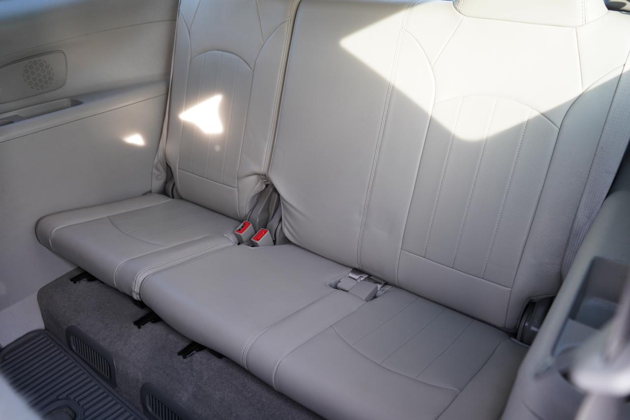 Buick Enclave AWD 4dr Premium 2017