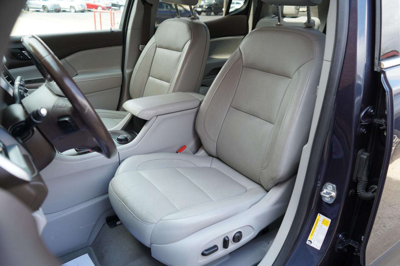 GMC Acadia FWD 4dr SLT w/SLT-1 2019