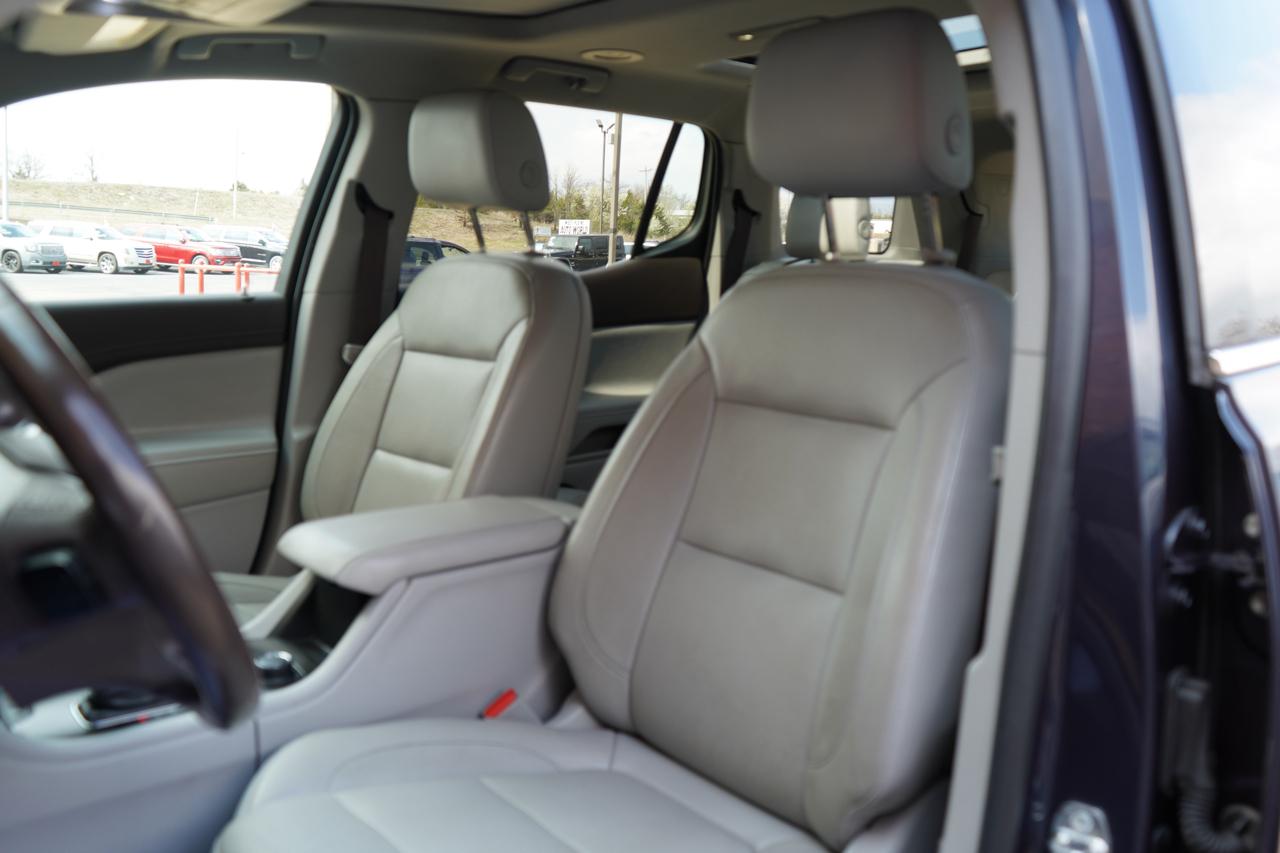 GMC Acadia FWD 4dr SLT w/SLT-1 2019