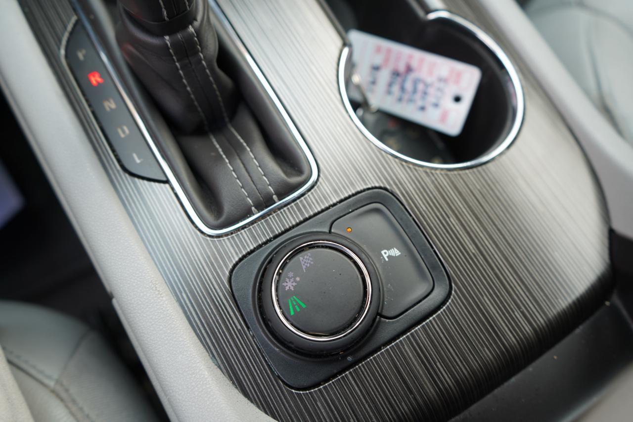 GMC Acadia FWD 4dr SLT w/SLT-1 2019