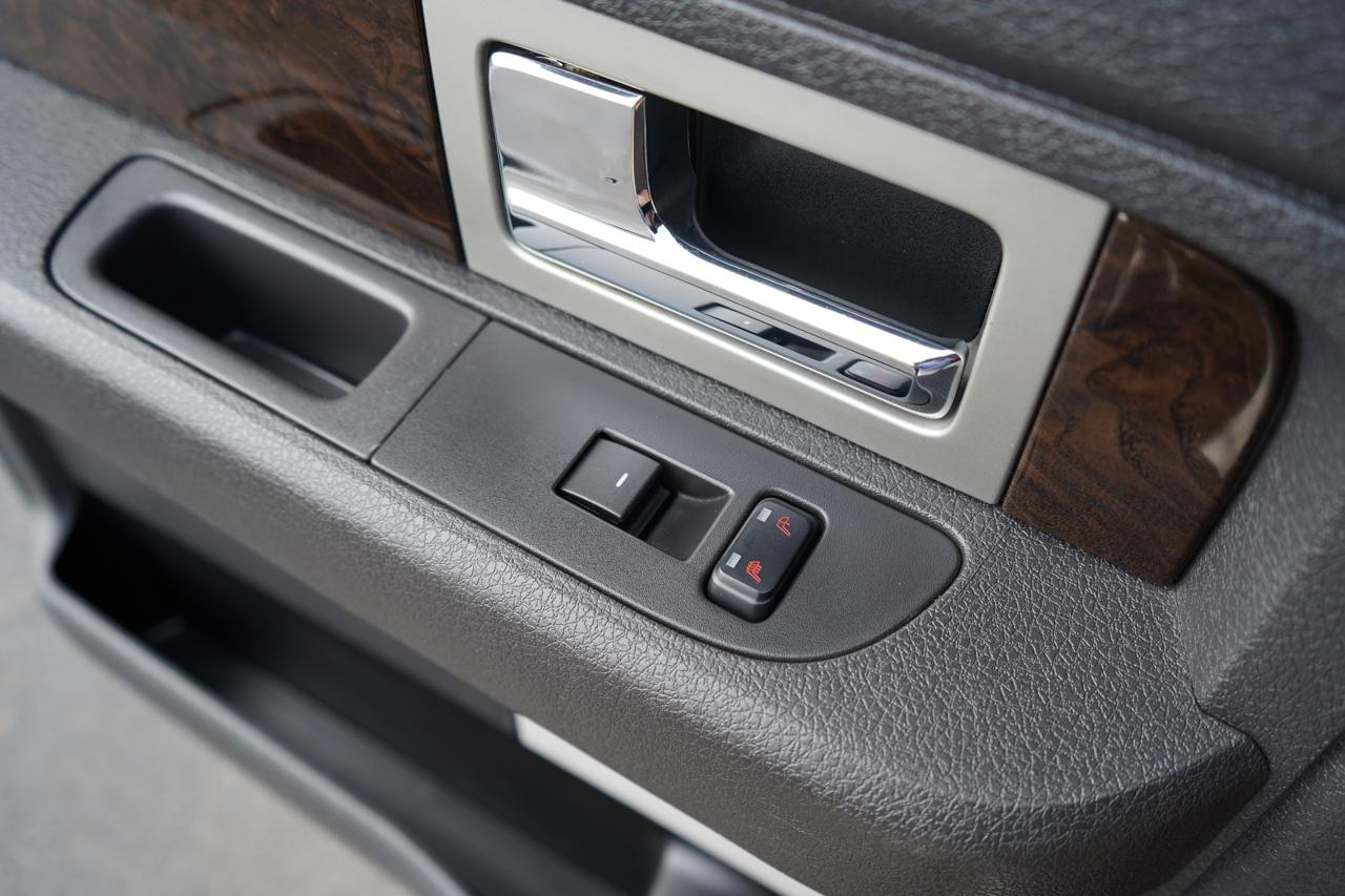 Ford F-150 Platinum 4WD SuperCrew 5.5' Box 2013