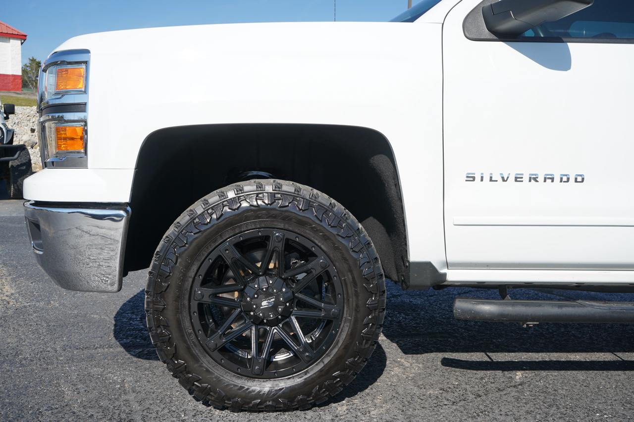 Chevrolet Silverado 1500 4WD Crew Cab 143.5" LT w/2LT 2015