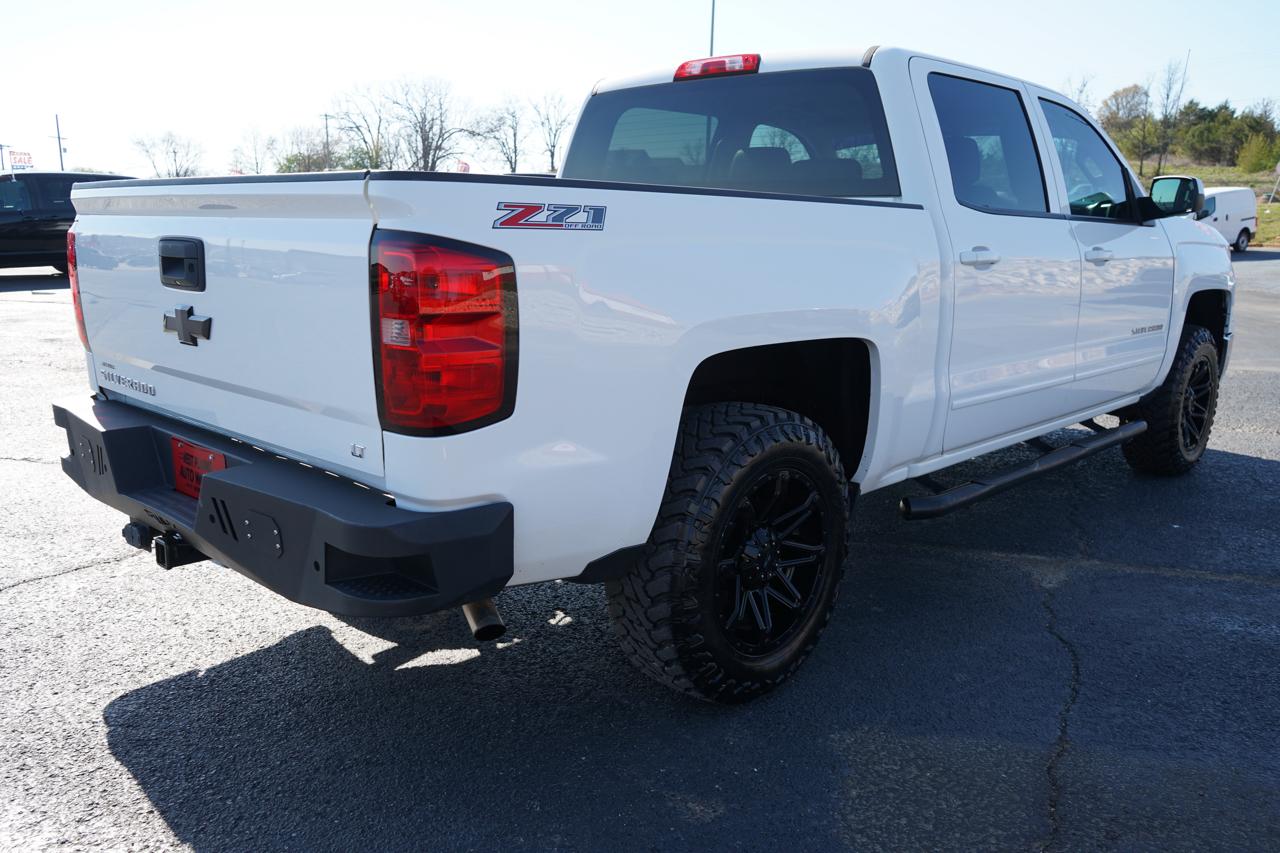 Chevrolet Silverado 1500 4WD Crew Cab 143.5" LT w/2LT 2015