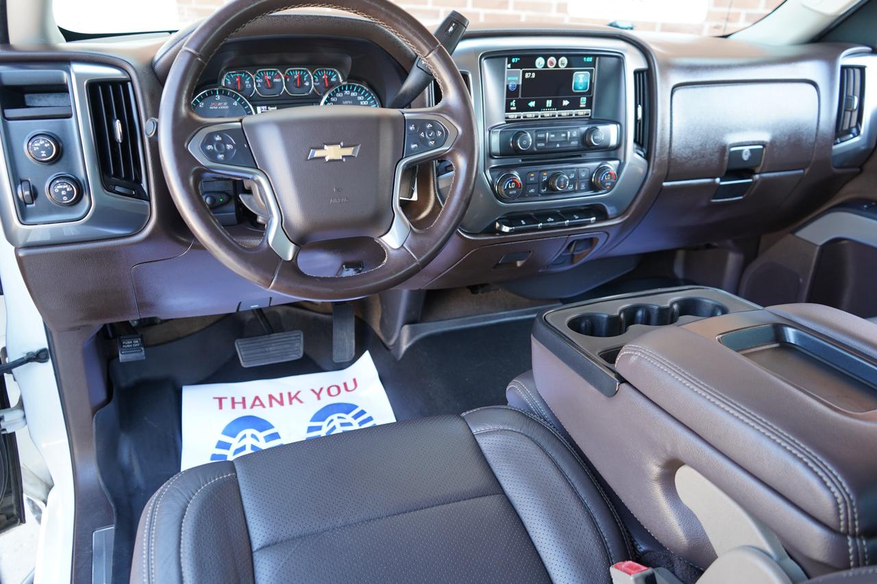 Chevrolet Silverado 1500 4WD Crew Cab 143.5" LT w/2LT 2015