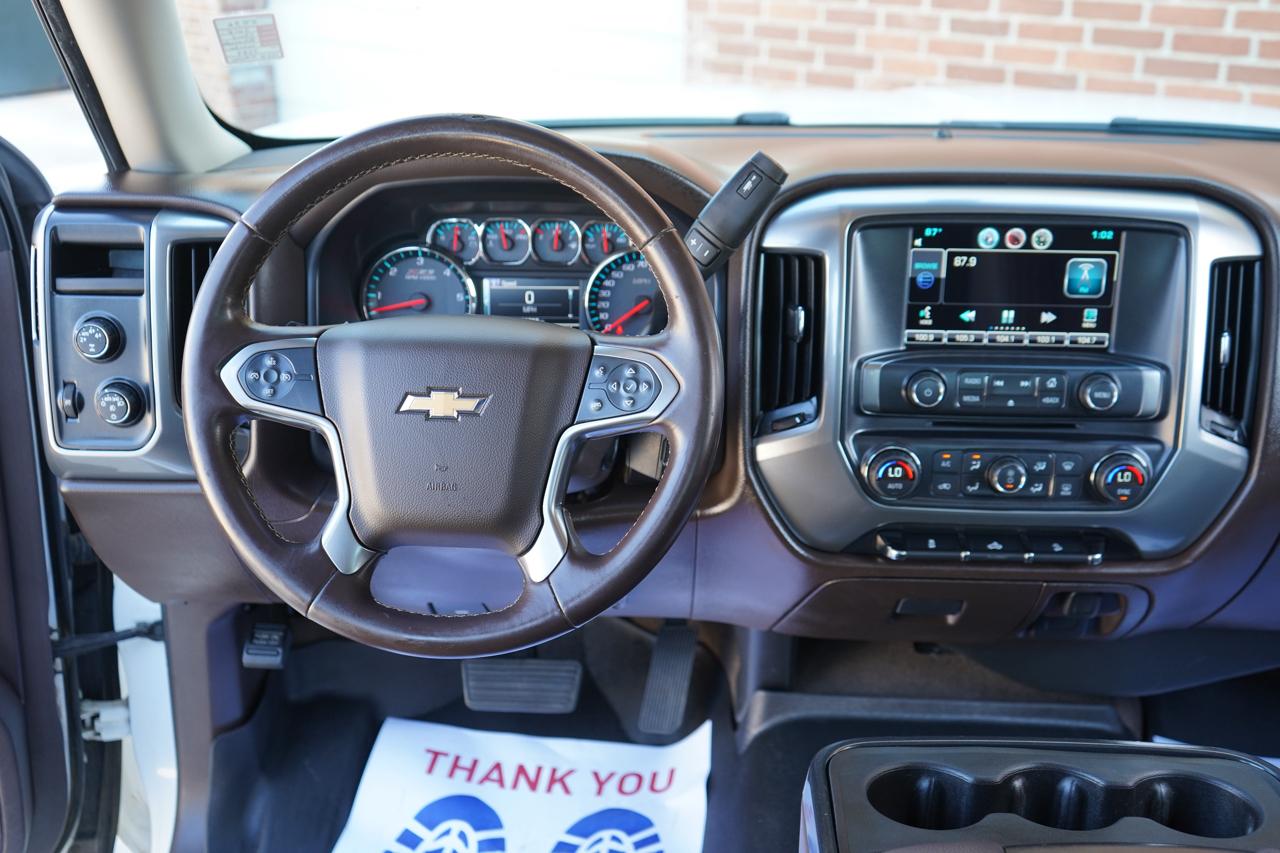 Chevrolet Silverado 1500 4WD Crew Cab 143.5" LT w/2LT 2015