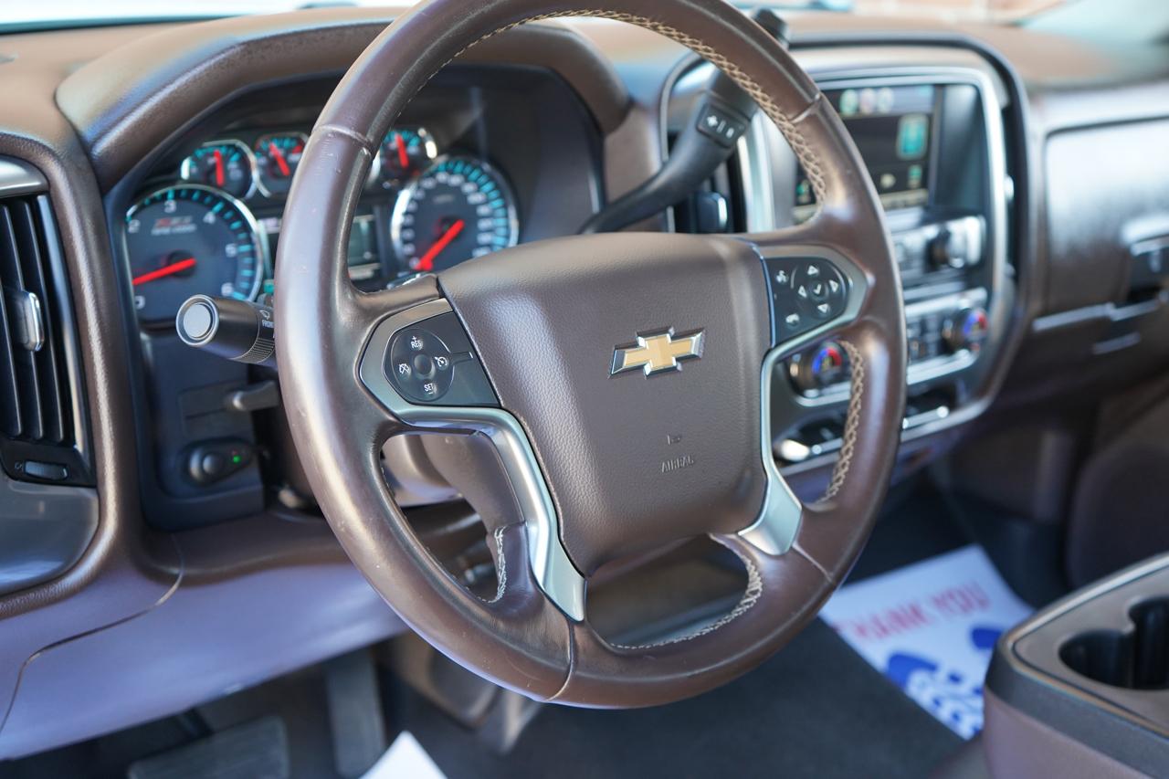 Chevrolet Silverado 1500 4WD Crew Cab 143.5" LT w/2LT 2015