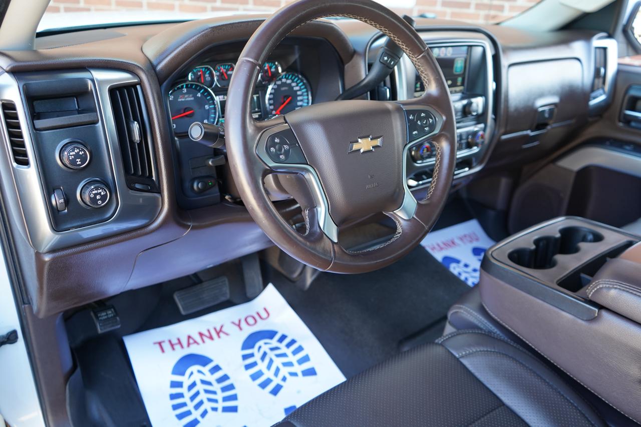Chevrolet Silverado 1500 4WD Crew Cab 143.5" LT w/2LT 2015