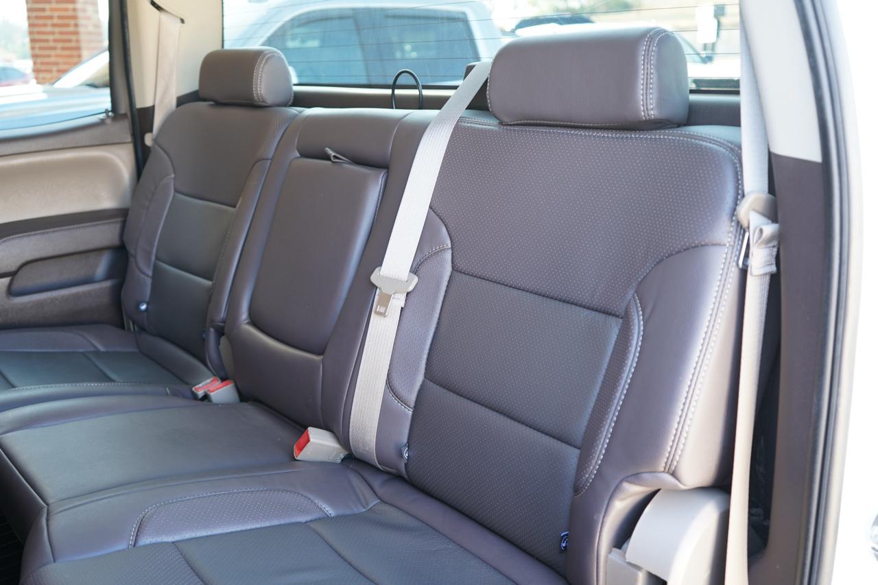 Chevrolet Silverado 1500 4WD Crew Cab 143.5" LT w/2LT 2015