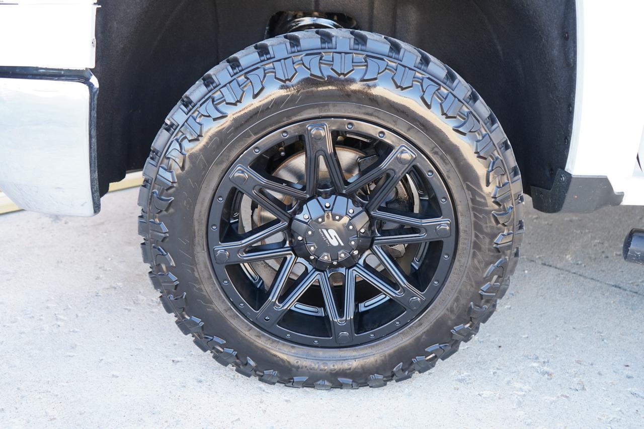 Chevrolet Silverado 1500 4WD Crew Cab 143.5" LT w/2LT 2015