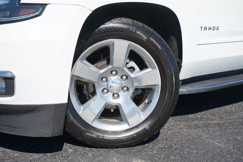 Chevrolet Tahoe 4WD 4dr Premier 2018