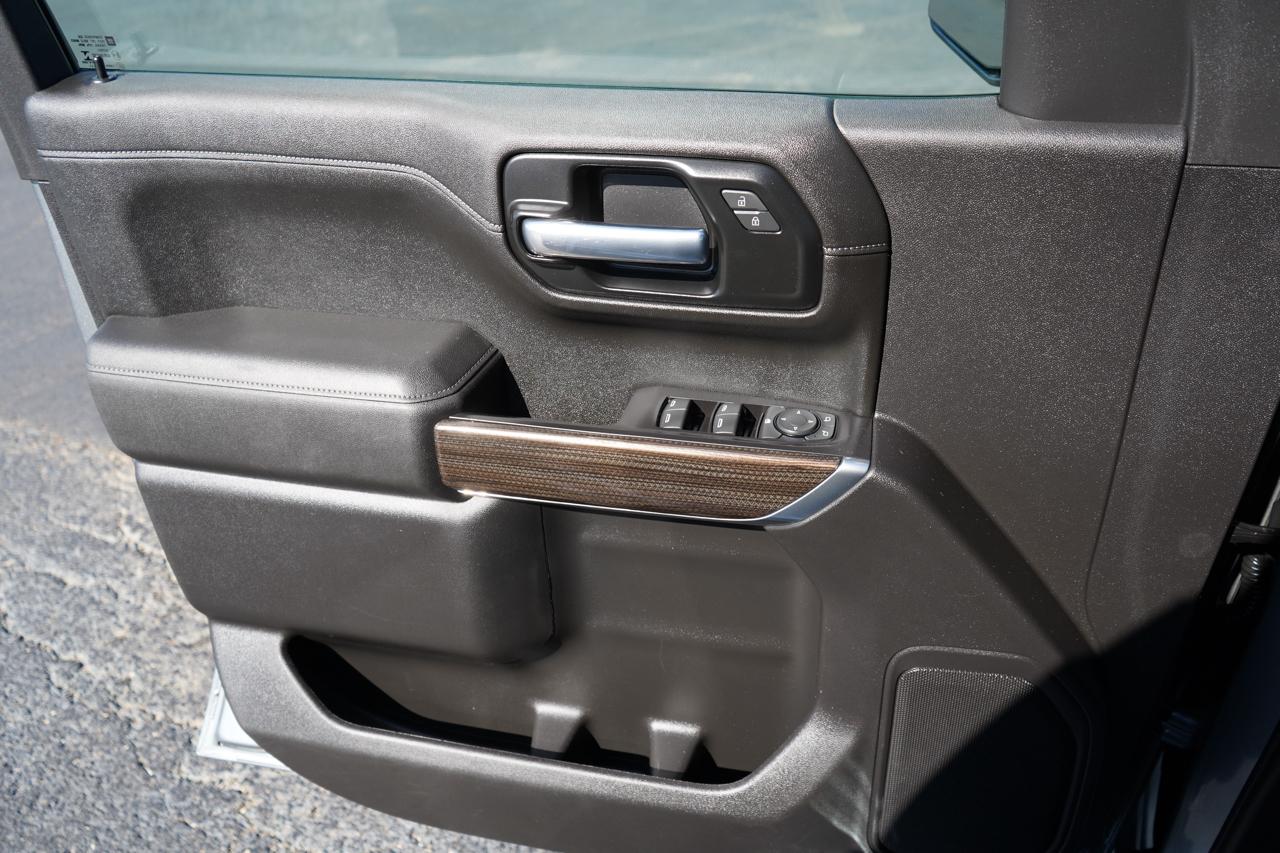 Chevrolet Silverado 1500 4WD Crew Cab 147" LT w/2FL 2021