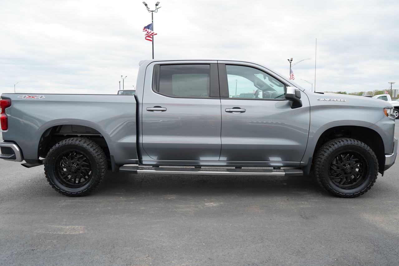 Chevrolet Silverado 1500 4WD Crew Cab 147" LT w/2FL 2021