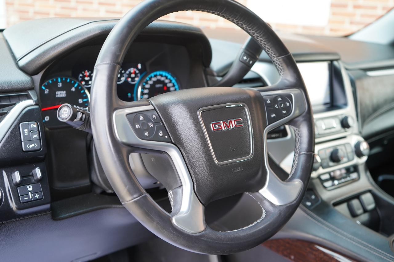 GMC Yukon 4WD 4dr SLT 2017