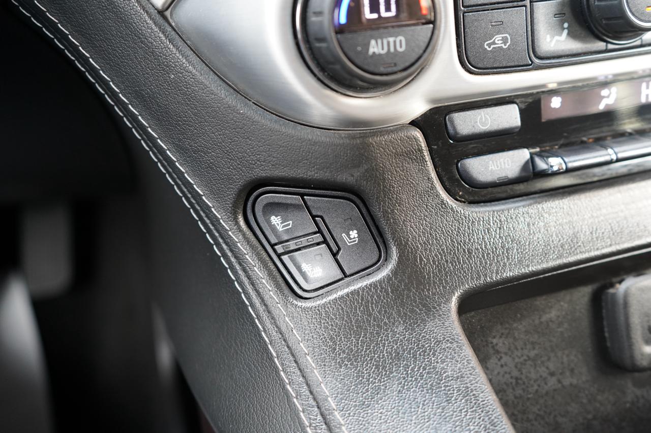 GMC Yukon 4WD 4dr SLT 2017