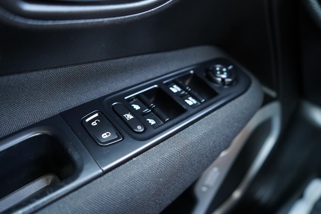 Jeep Renegade Latitude FWD 2019