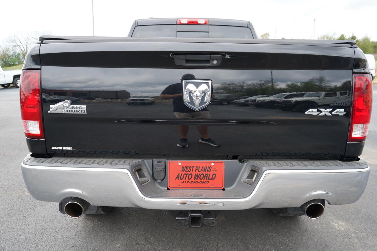 RAM 1500 4WD Quad Cab 140.5" Big Horn 2014