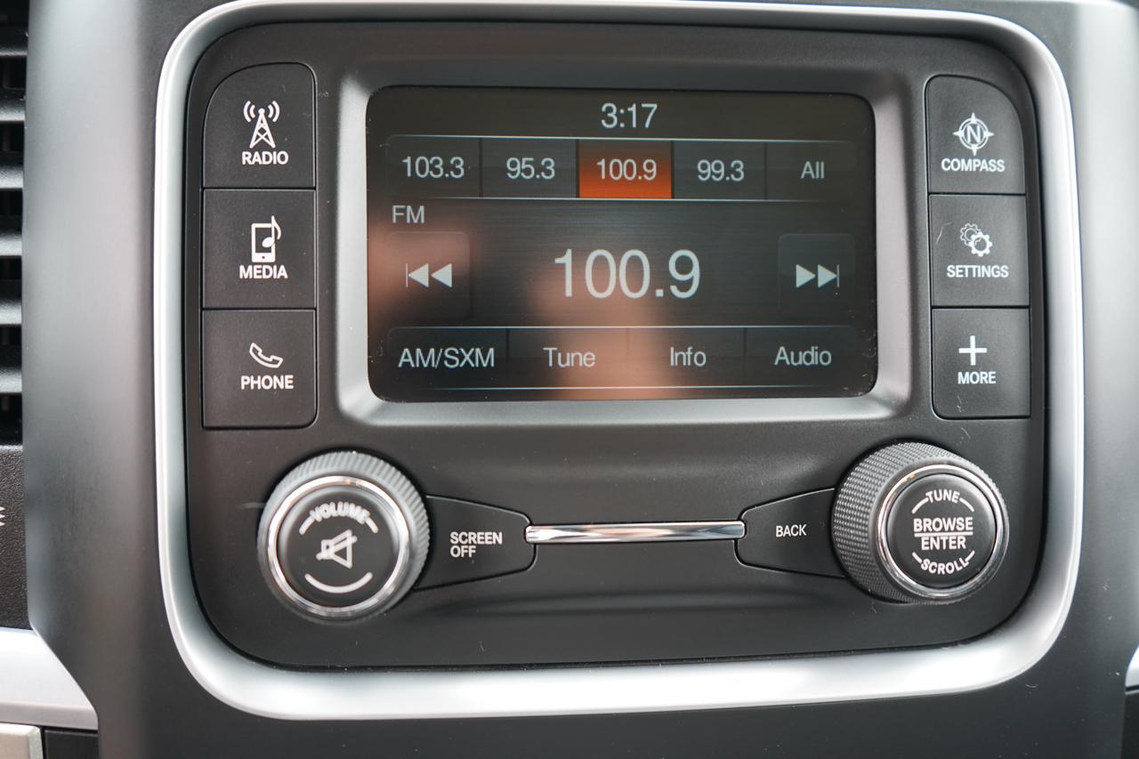 RAM 1500 4WD Quad Cab 140.5" Big Horn 2014