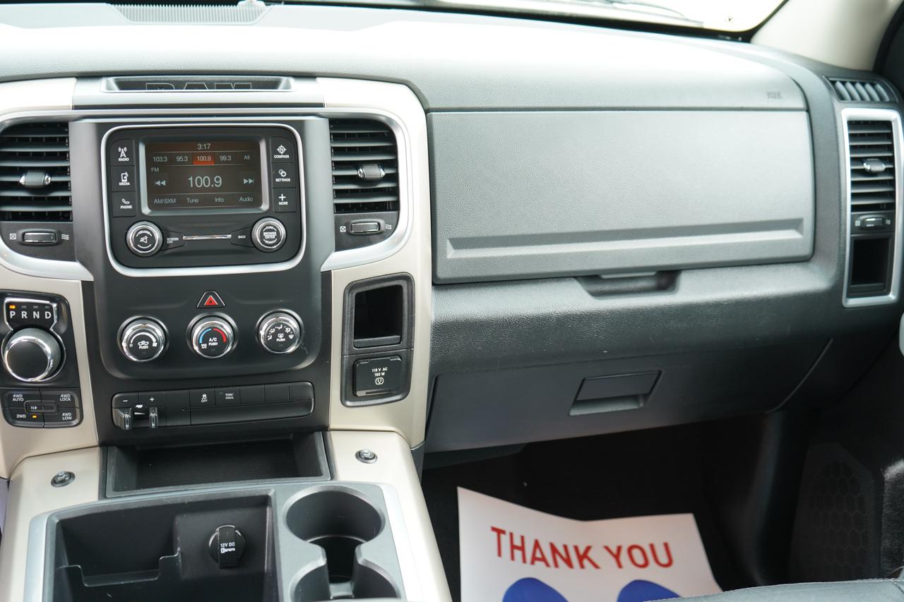 RAM 1500 4WD Quad Cab 140.5" Big Horn 2014