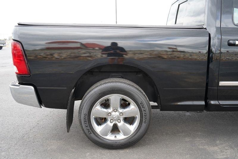 RAM 1500 4WD Quad Cab 140.5" Big Horn 2014