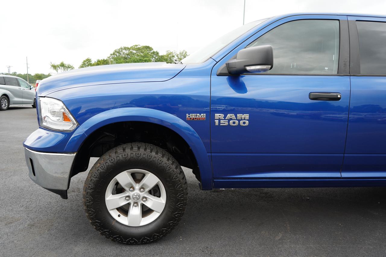 RAM 1500 Outdoorsman 4x4 Crew Cab 5'7" Box 2018