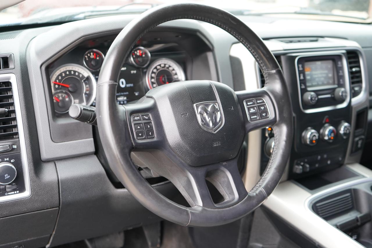 RAM 1500 Outdoorsman 4x4 Crew Cab 5'7" Box 2018