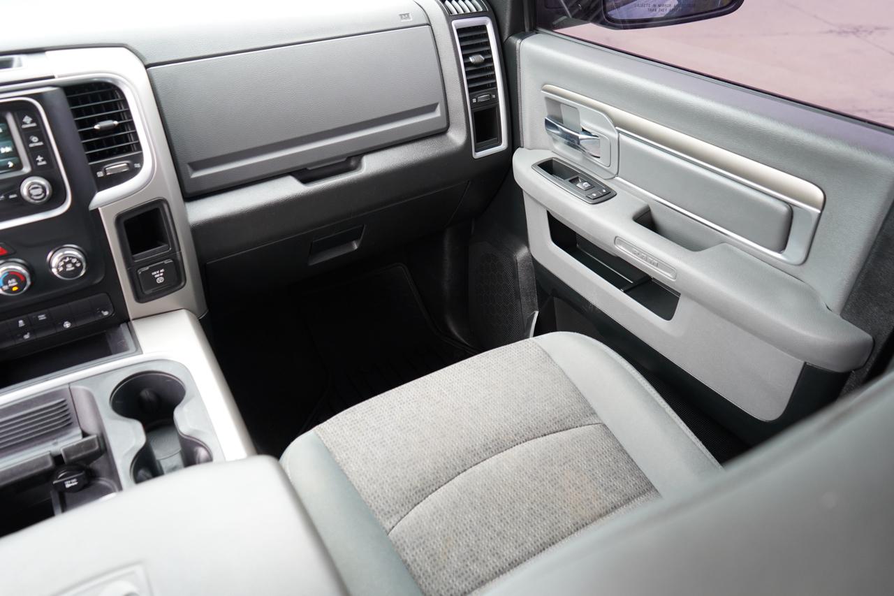 RAM 1500 Outdoorsman 4x4 Crew Cab 5'7" Box 2018
