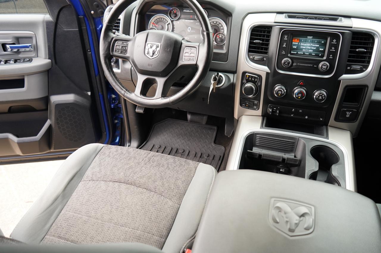 RAM 1500 Outdoorsman 4x4 Crew Cab 5'7" Box 2018