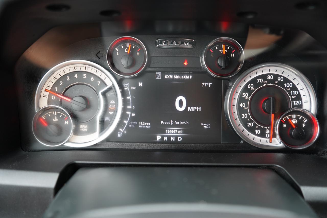 RAM 1500 Outdoorsman 4x4 Crew Cab 5'7" Box 2018