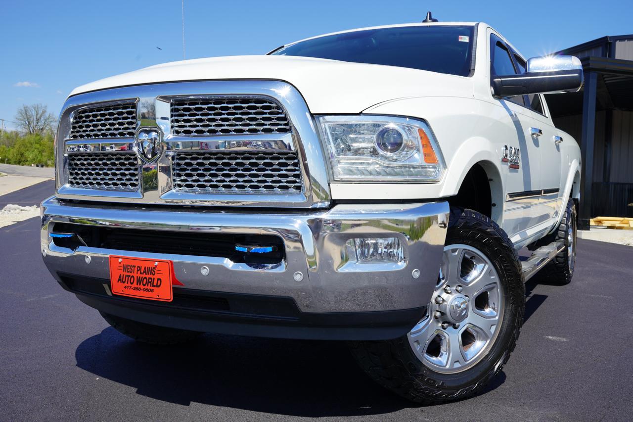 RAM 2500 Laramie 4x4 Crew Cab 6'4" Box 2017