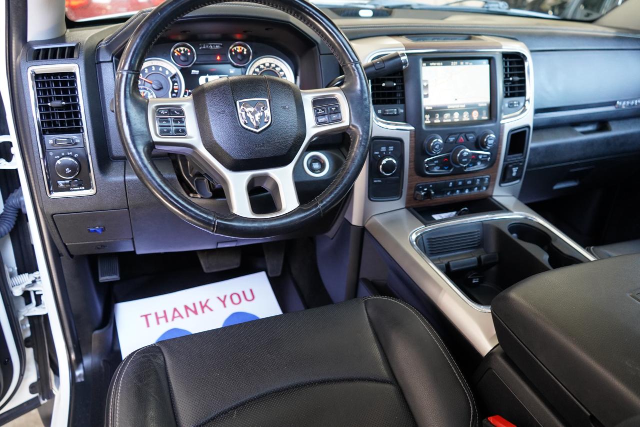 RAM 2500 Laramie 4x4 Crew Cab 6'4" Box 2017