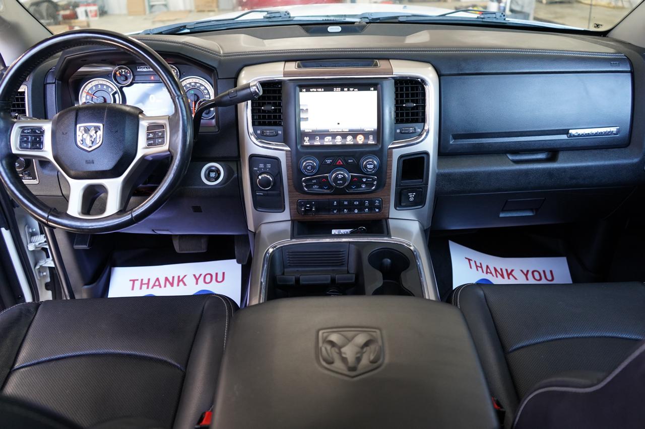 RAM 2500 Laramie 4x4 Crew Cab 6'4" Box 2017