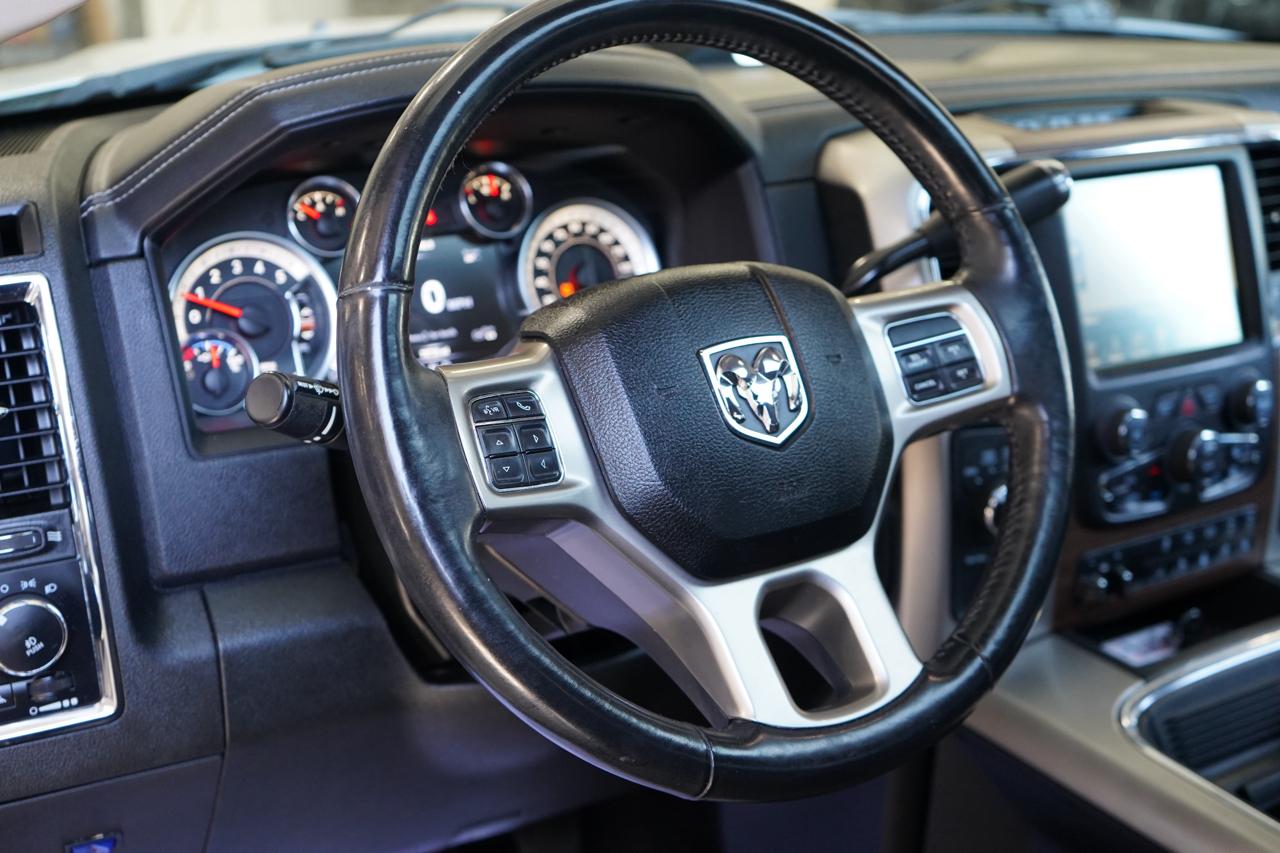 RAM 2500 Laramie 4x4 Crew Cab 6'4" Box 2017