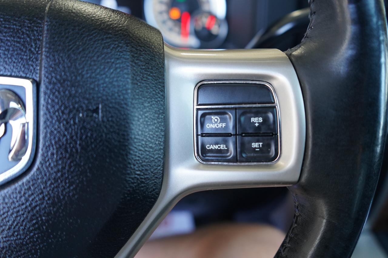 RAM 2500 Laramie 4x4 Crew Cab 6'4" Box 2017