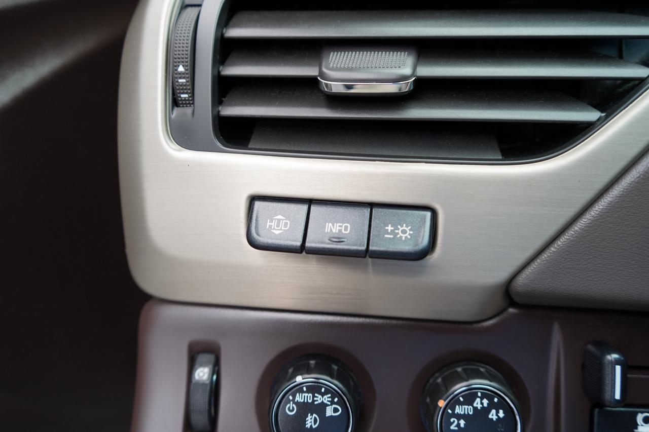 GMC Yukon XL 4WD 4dr Denali 2016