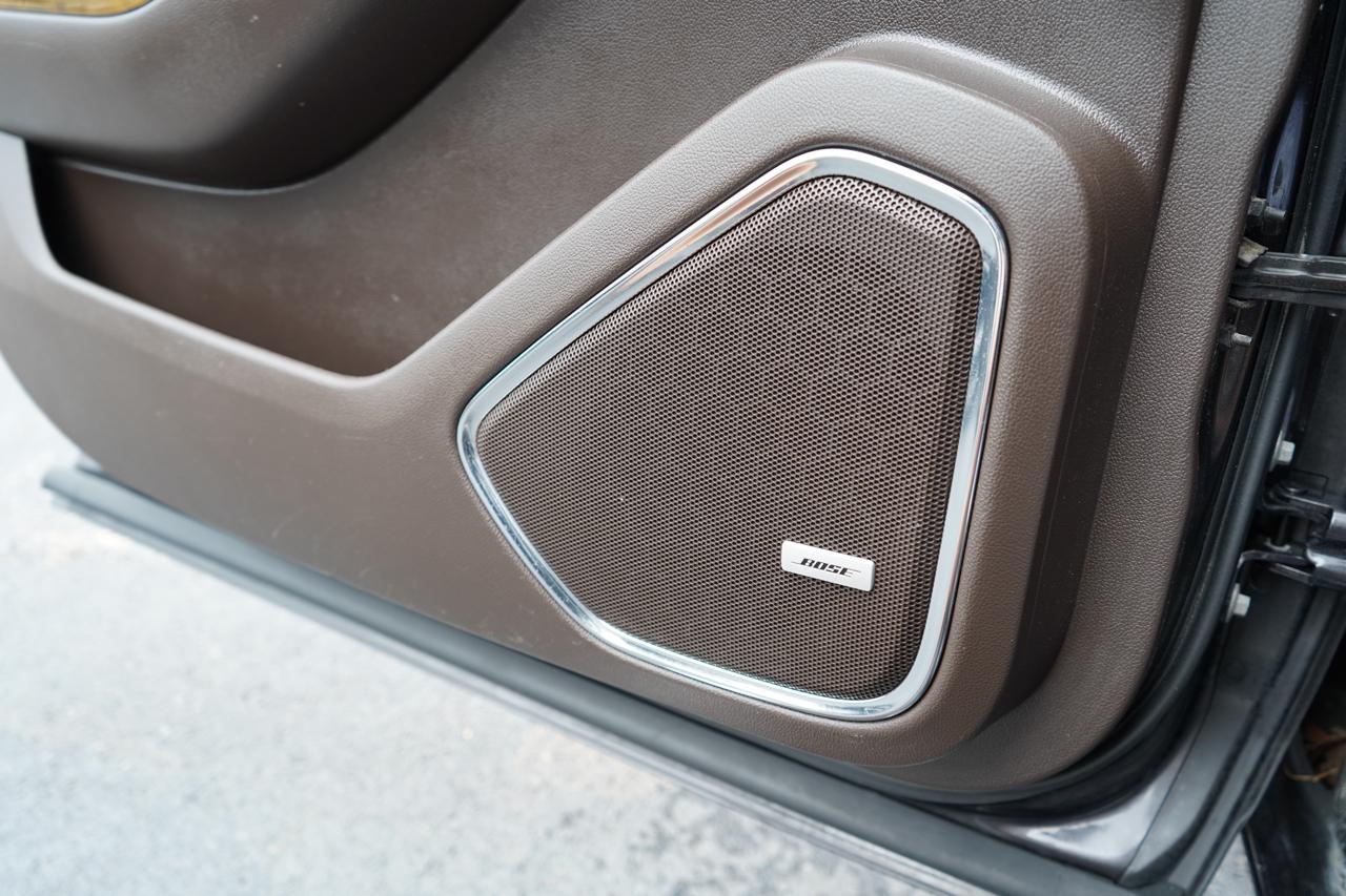 GMC Yukon XL 4WD 4dr Denali 2016