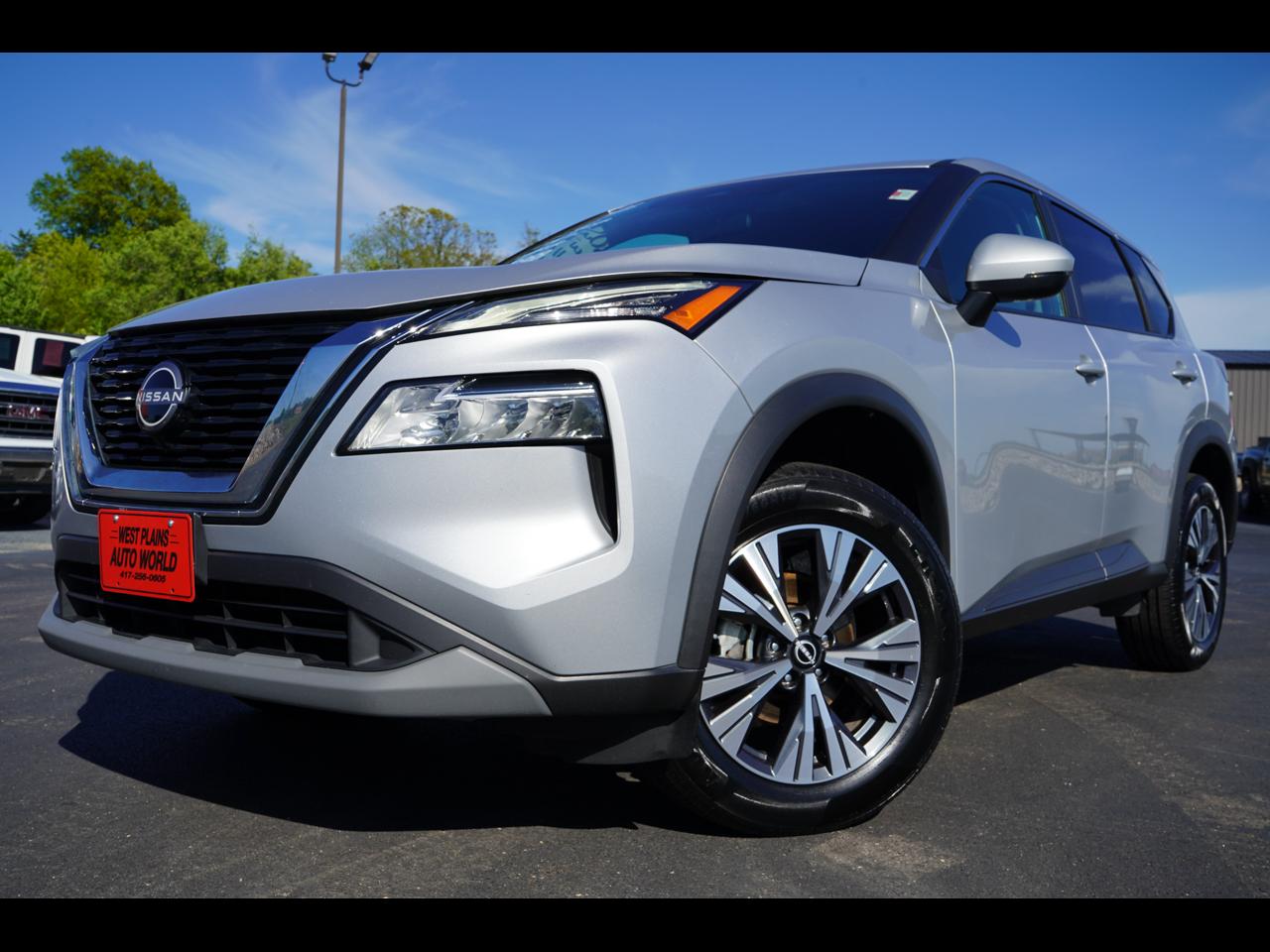 2022 Nissan Rogue FWD SV