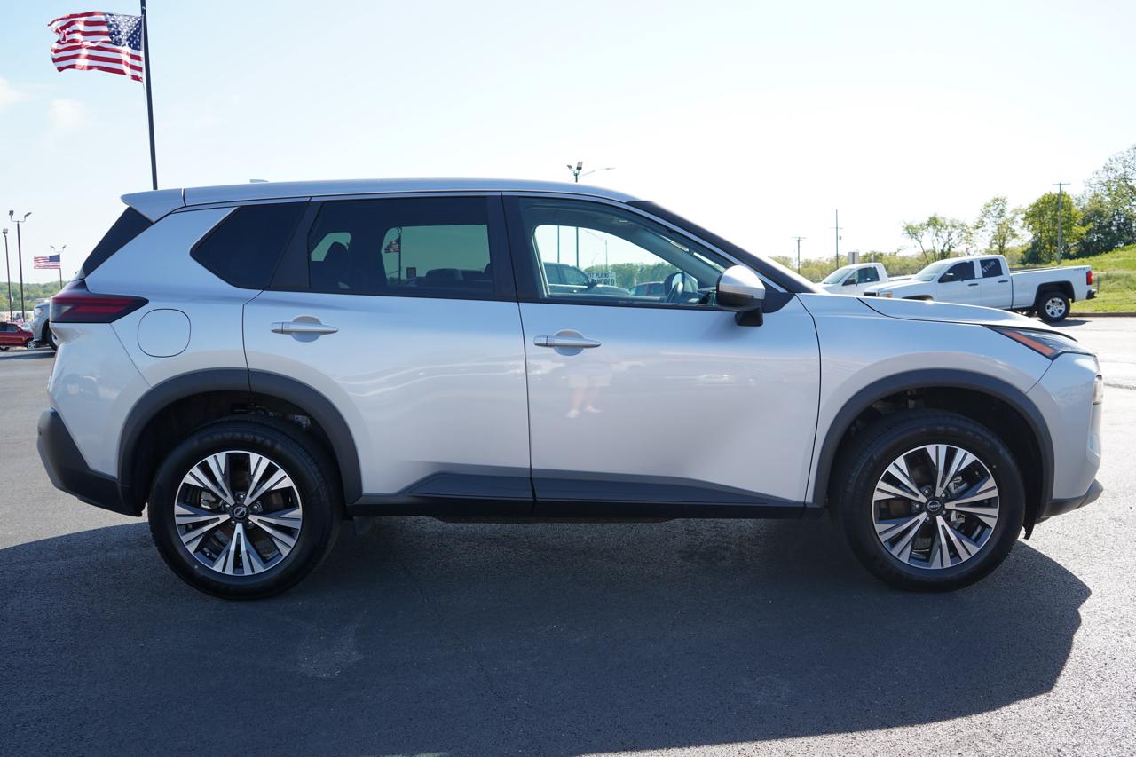 Nissan Rogue FWD SV 2022