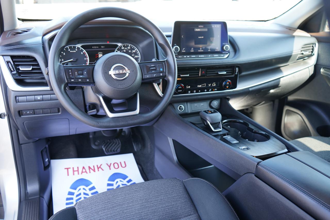Nissan Rogue FWD SV 2022