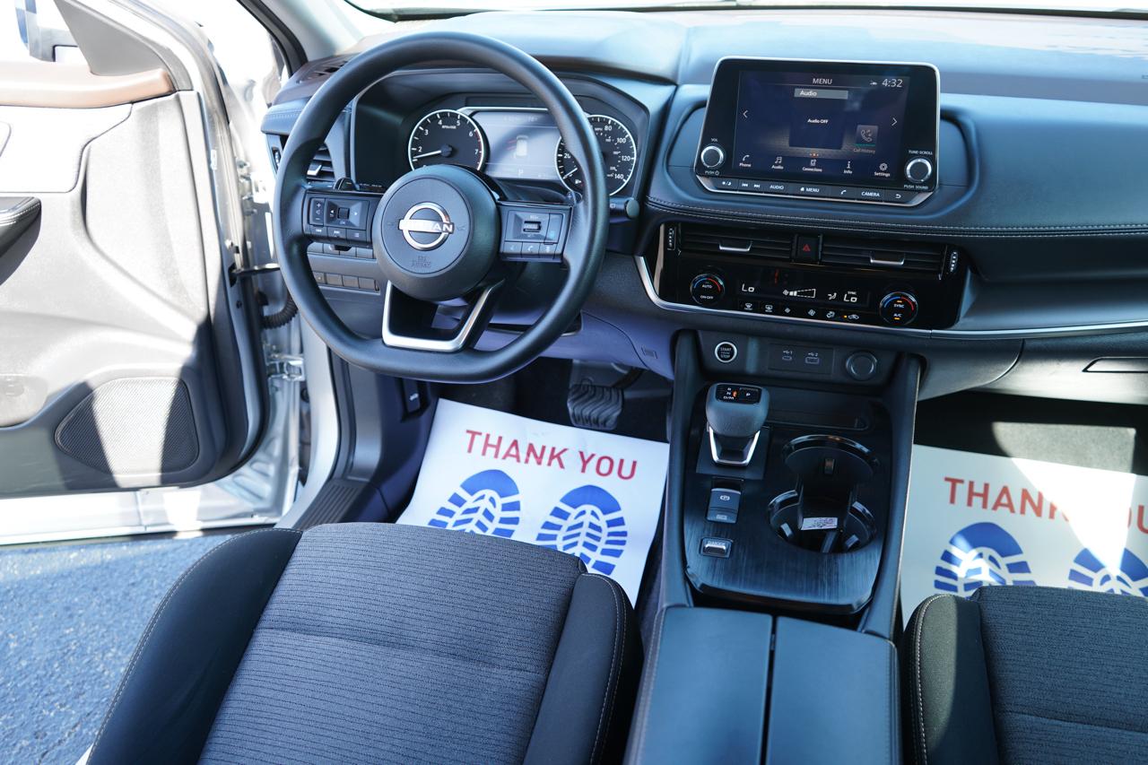 Nissan Rogue FWD SV 2022