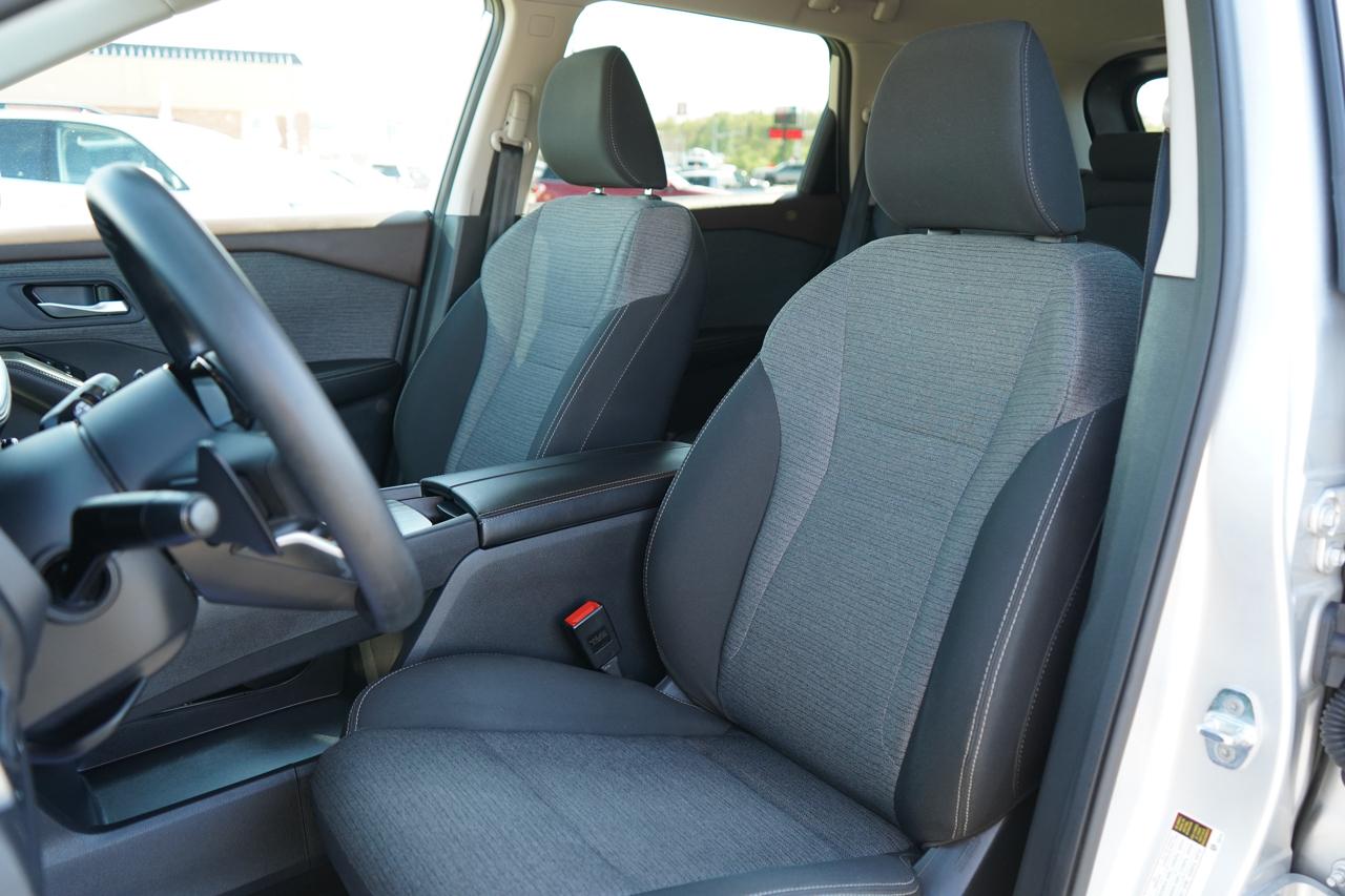 Nissan Rogue FWD SV 2022