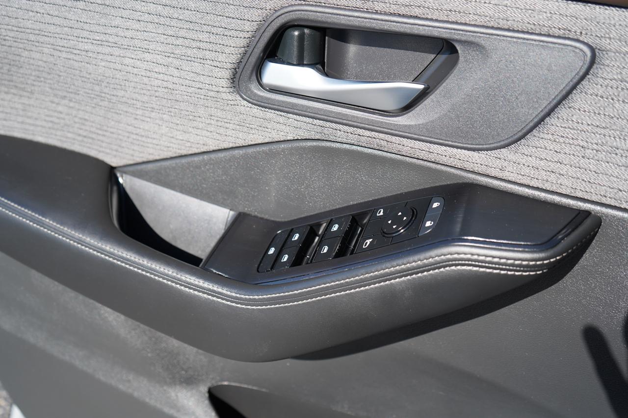 Nissan Rogue FWD SV 2022