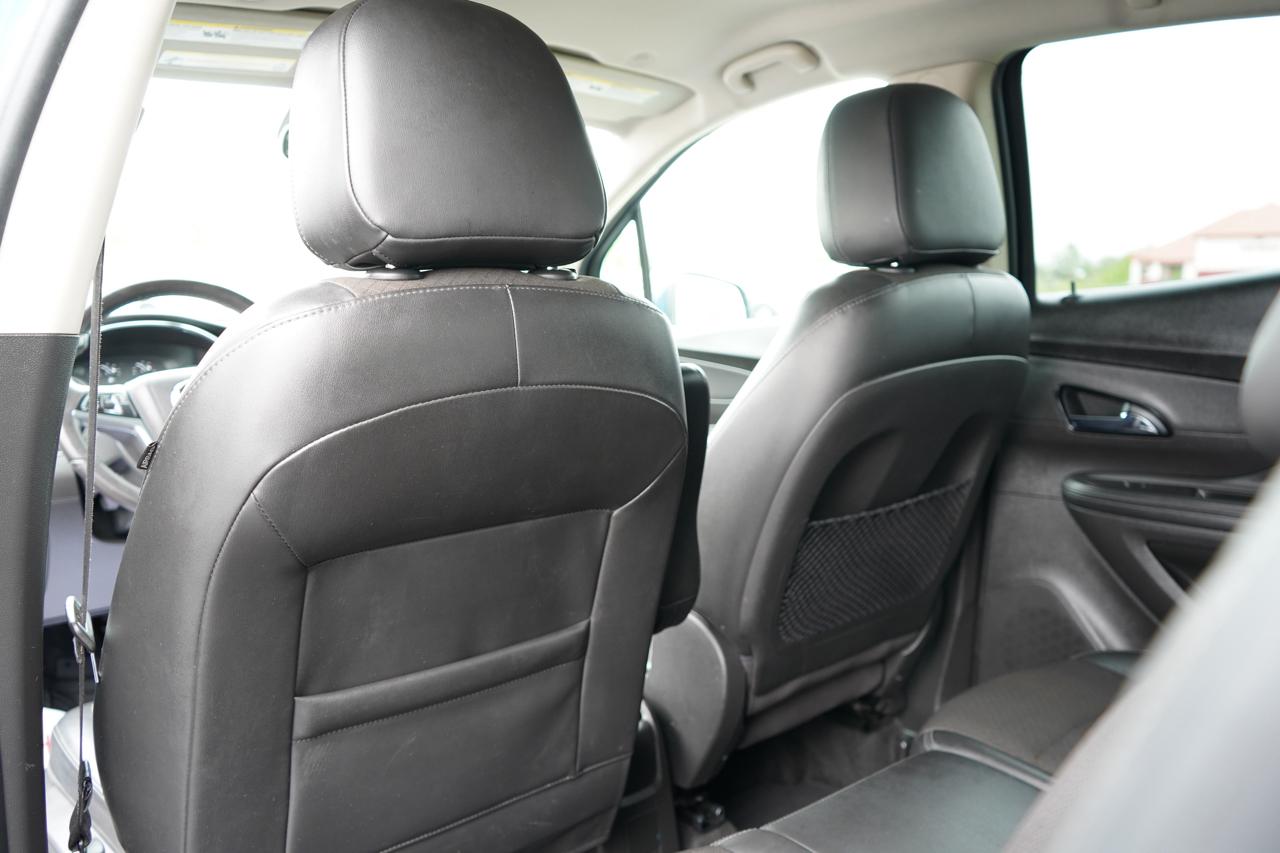 Buick Encore FWD 4dr Sport Touring 2019